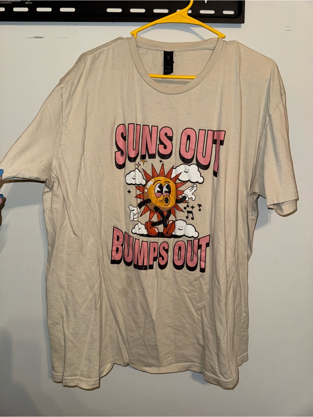 Gildan Beige Tee with Pink Graphic